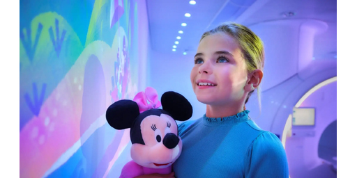 フィリップス、ディズニーと共に「Ambient Experience Disney Theme」を提供開始　ディズニーの物語で小児MR検査の患者体験向上をサポート